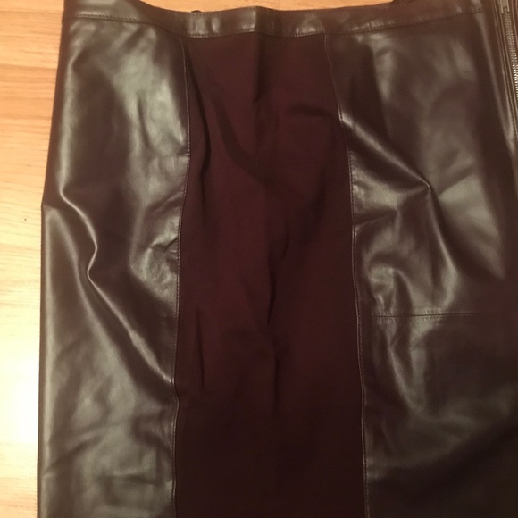 🥶Leather &Ponte Side Panel Skirt - Picture 5 of 8